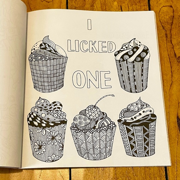 Adult Colouring Book - Picture 5 of 10